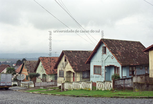 ECUB 0522 NF