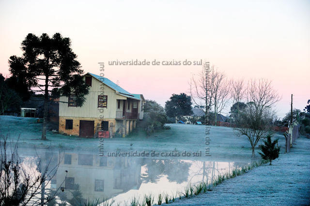 EST INV (2009) 0136 PD