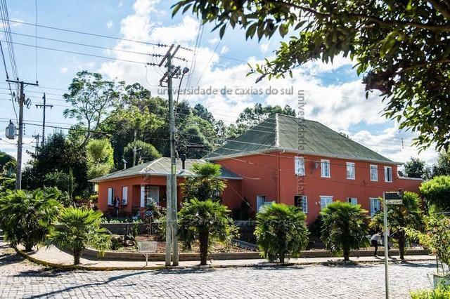 FLORES ATO (2013) 0213 PD