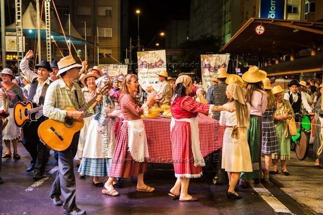 FUVA (2014) (ATO) 0235 PD